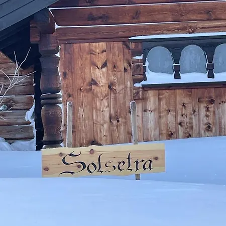 Solsetra - Mountain Majesty Family Log * Hovden (Aust-Agder)