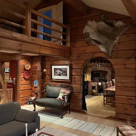 Solsetra - Mountain Majesty Family Log