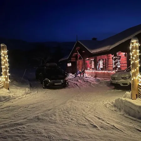 Solsetra - Mountain Majesty Family Log Holiday home