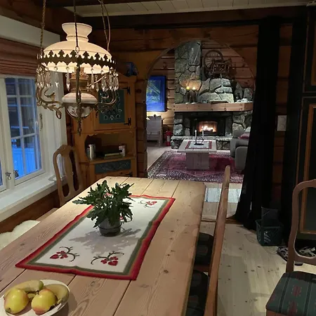 Solsetra - Mountain Majesty Family Log *