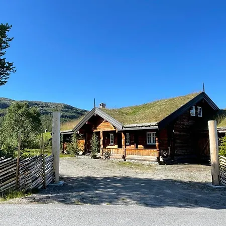 Solsetra - Mountain Majesty Family Log Holiday home *
